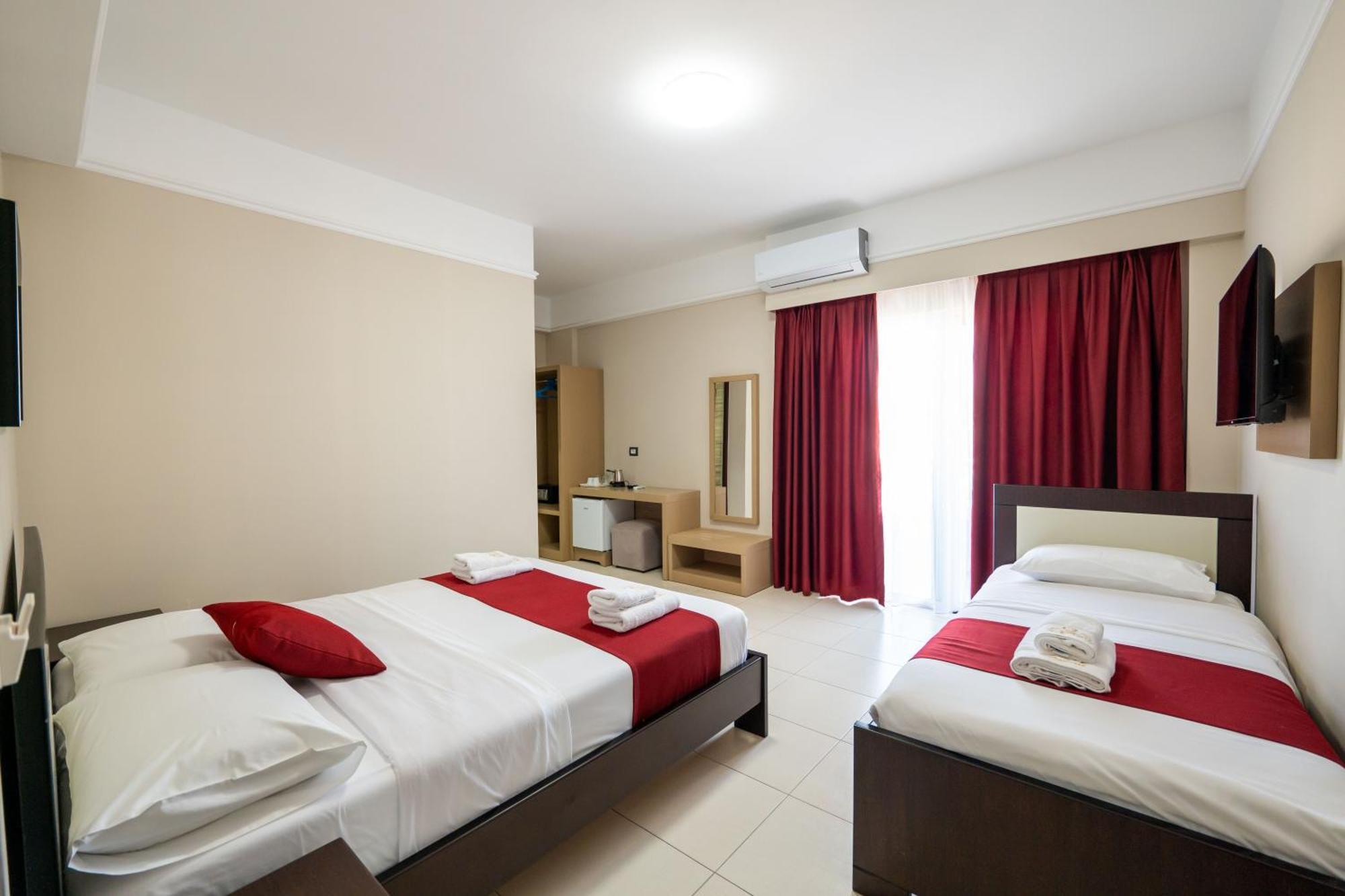 Heksamil Hotel Exterior photo